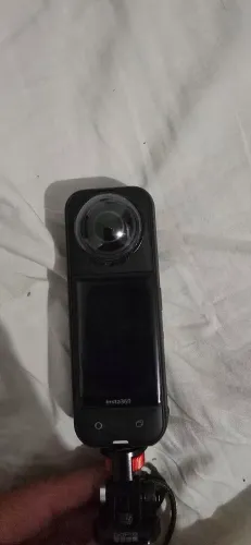 Insta 360 X5