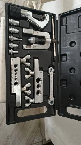 Kit de Alargador e Flangeador de tubos
