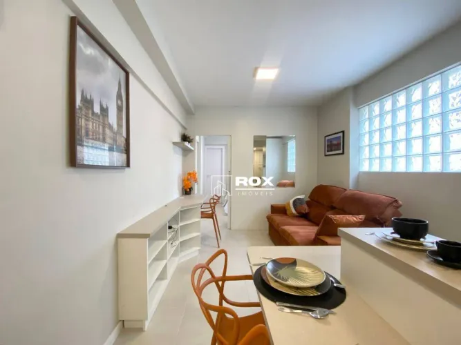 Apartamento mobiliado, 1 quarto à venda, 35 m² por R$ 365.000 - Centro - Curitiba/PR