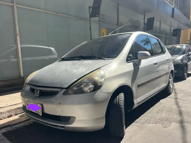 Honda Fit LX 1.4/ 1.4 Flex 8v/16v 5P Aut. 2004