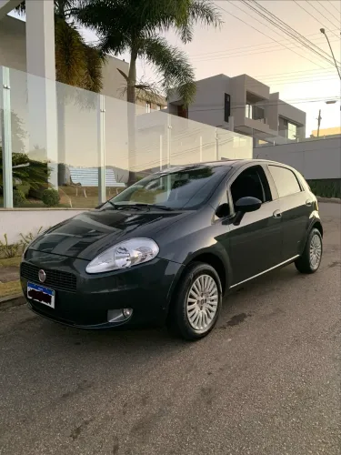 Fiat Punto Attractive 1.4 Fire Flex 8V 5P 2012