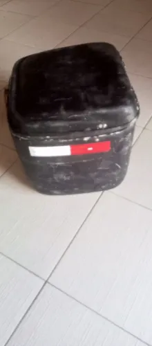 Vendo baú pra entrega!