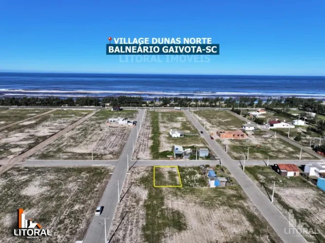 Terreno parcelado a 300 metros do Mar, pronto para construir.