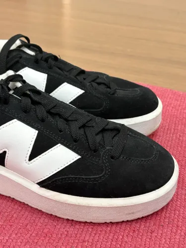 tênis new balance ct302 preto e branco original tam. 39 ótimo estado
