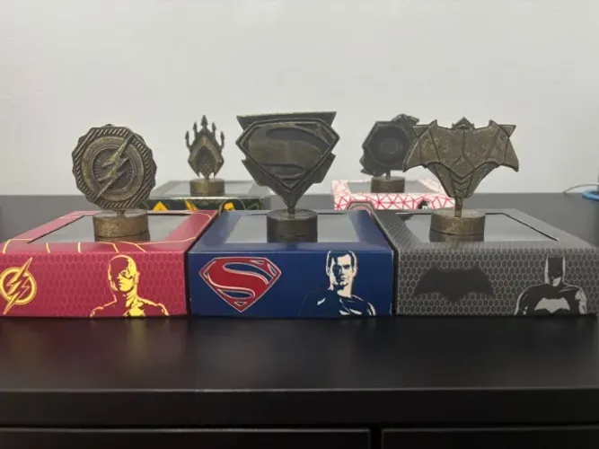 Brasões Liga da Justiça BandUP - DC Comics