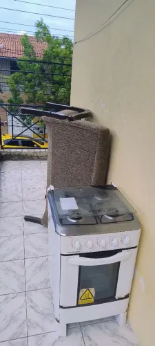Sofá e fogão
