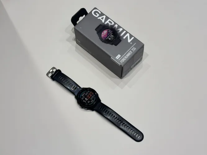 Garmin 255 MUSIC