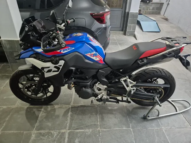 F800GS 2025 PLUS AZUL 4.800 KM