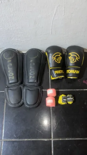 KIT MUAY THAI