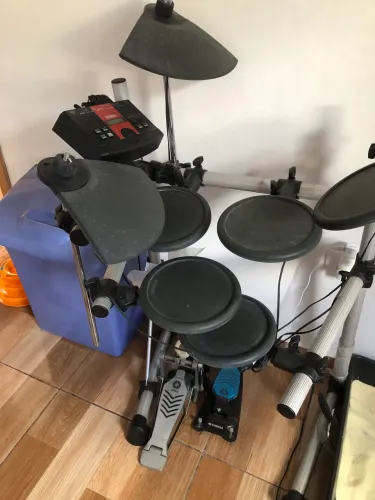BATERIA YAMAHA ELETRÔNICA DTXPLORER