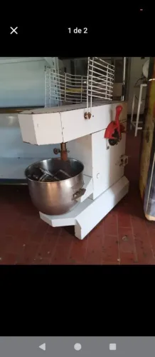 Batedeira Industrial Venâncio 12Kg funcionando perfeitamente