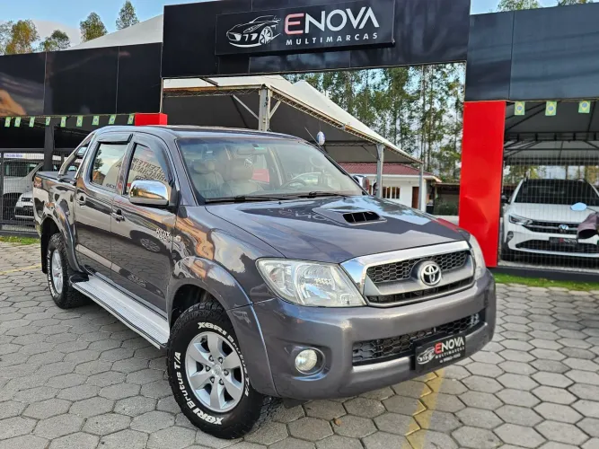 Toyota Hilux CD SRV D4-d 4X4 3.0 TDI Diesel AUT 2010