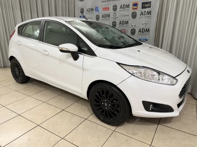 Ford Fiesta Titanium 1.6 Powershift Aut. 2015
