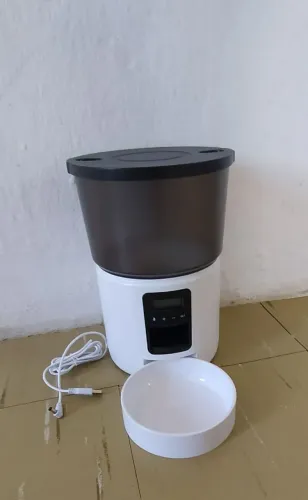 Comedouro Automático