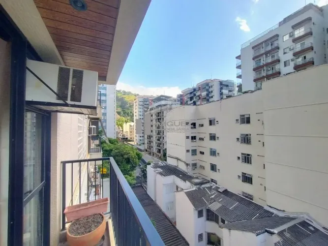 Vendo Imóvel na Rua Garibaldi - Tijuca! Próximo a Estação de Metrô Uruguai, com 3 Quartos,