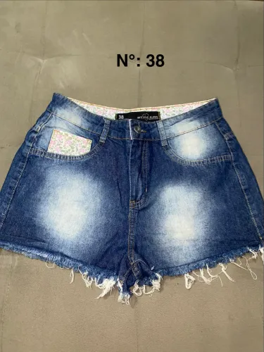 Shorts Jeans (Tamanho 38)