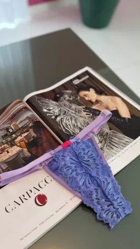 ? CALCINHA DE RENDA AZUL/LILÁS ? ELEGÂNCIA E FEMINILIDADE