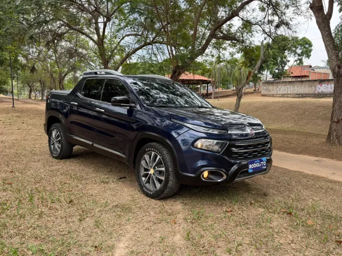 Toyota Hilux CD SRV D4-d 4X4 3.0 TDI Diesel AUT 2014