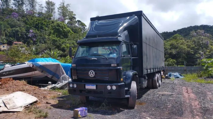 VW 18310 truch sider 9.20 mts