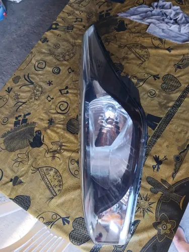 Farol hb20 2012 a 2019 lado passageiro