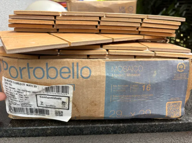Revestimento de parede pastilha Portobello mostarda