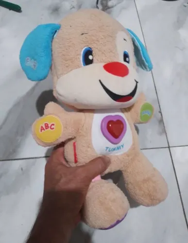 Cachorro de pelúcia da Fisher Price