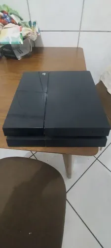 Playstation 4 desbl. 500gb + 2000 jogos