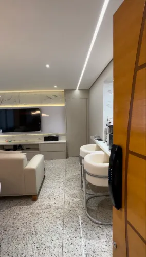VENDO APARTAMENTO MOBILIADO-IPIRANGA/SILVEIRA