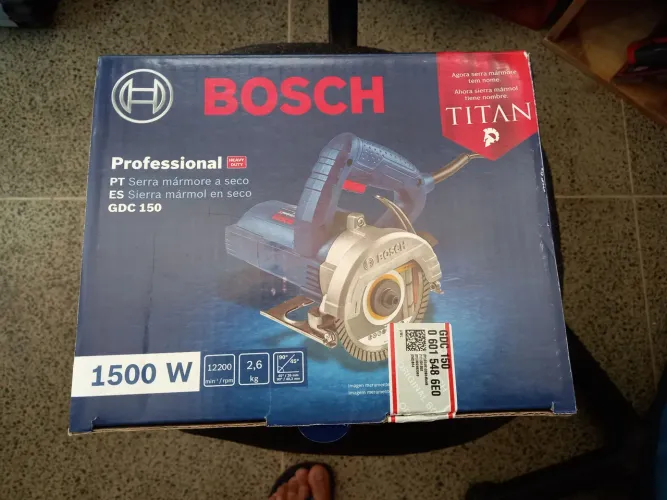 Serra Mármore Bosch 1500W 220V corte em 45graus ( NOVA)
