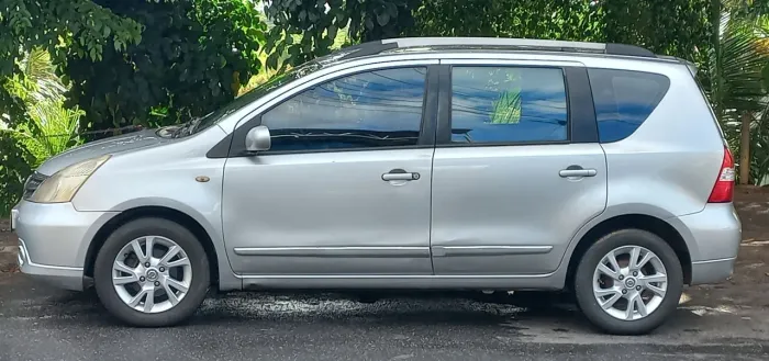 Nissan Livina S 1.8 16V Flex Fuel Aut. 2014
