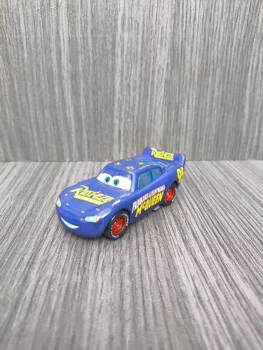 O Fabuloso Relâmpago McQueen Miniatura Filme Carros Metal Diecast Lacrado