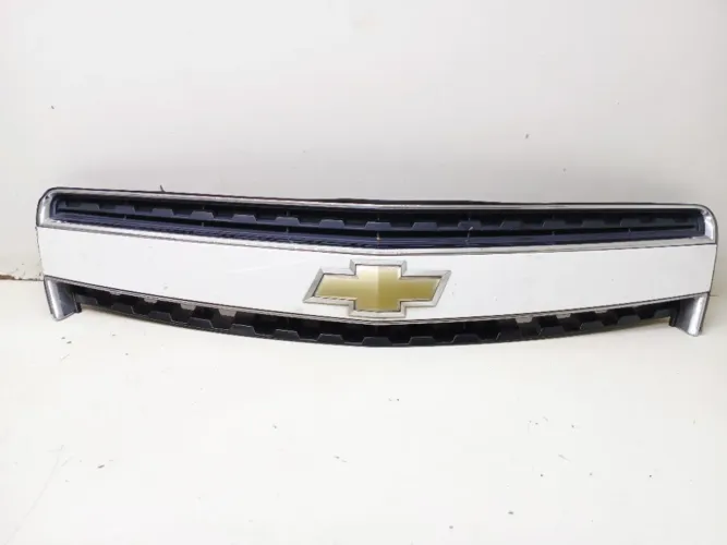 Grade Parachoque Dianteiro Gm Captiva 3.0 V6 2013 25911312