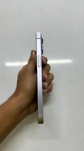 iPhone 14