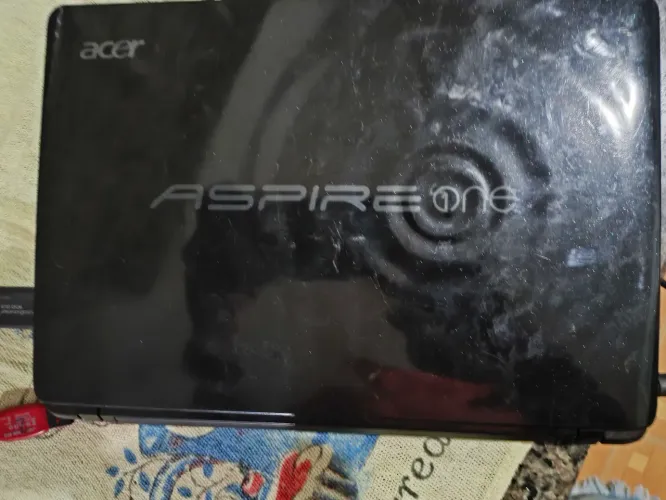 Netbook aspire one 1