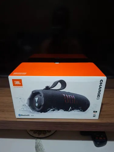 JBL Charge 6