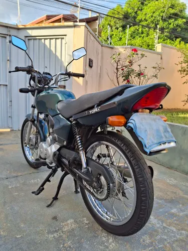 Titan 125 partida elétrica e pedal
