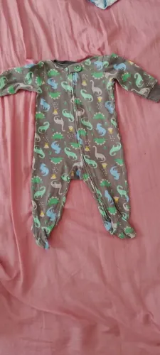 Roupas para bebês (2-5 meses) 2