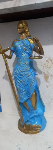 Estátua da justiça med 34 cm x 10