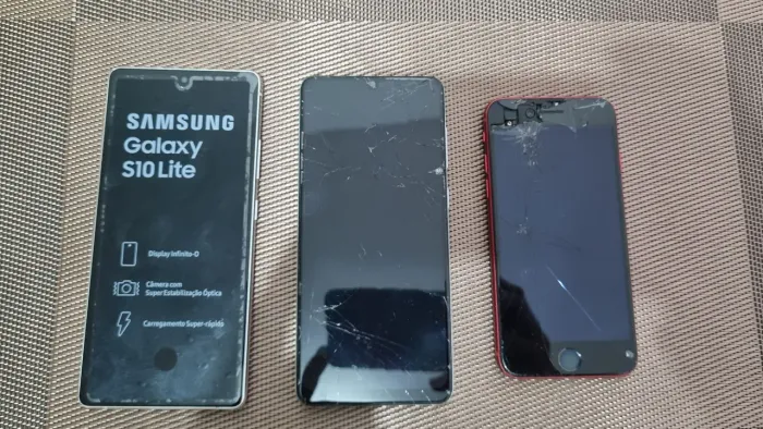 Galaxy S10 lite, Galaxy A31, Iphone SE.