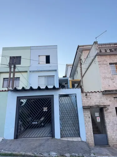 Sobrado Espaçoso com 3 Dormitórios, Suíte, Edícula e Espaço Gourmet Prox av Agua Fria