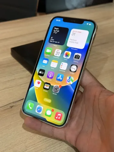 iPhone 12 Pro Max 256GB Silver - Loja física! Com 3 meses de garantia! Até 12x no cartão!