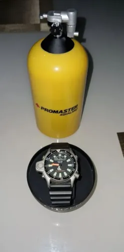 Citizen Aqualand Mergulho Jp2000-08e Série Prata / Tz10137t