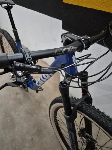 Caloi Elite Carbon FS Sport tam L (19)
