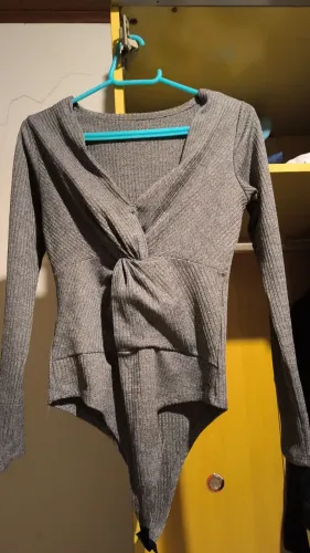 Vendo body semi novo