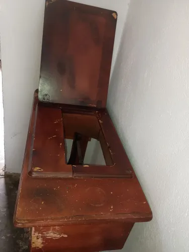 Suporte para máquina de costura