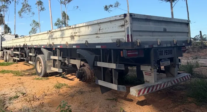 Carreta vanderleia carga seca 2022