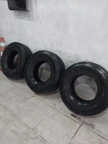 Pneu aro 15