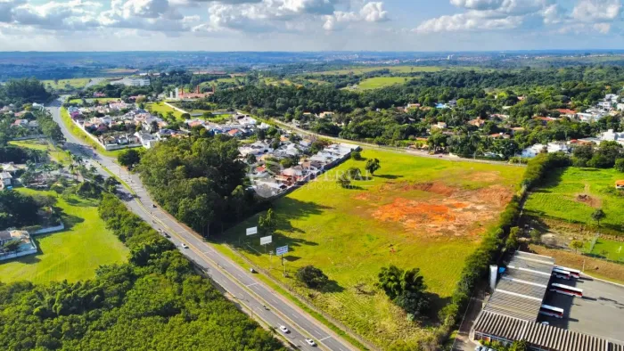 Terreno em Bairro para Venda