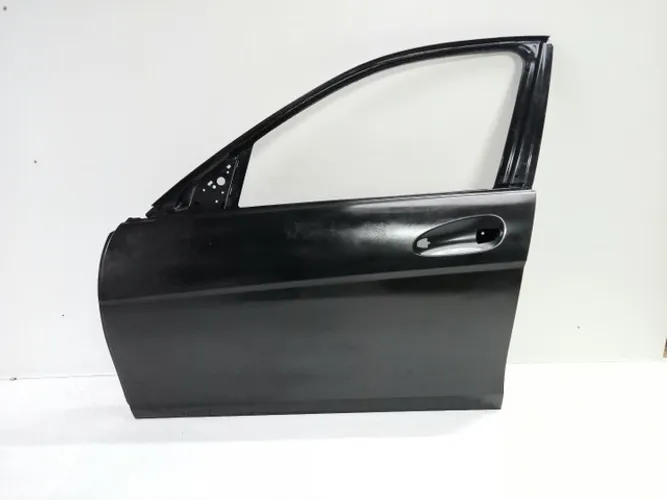 Porta Mercedes c180 c200 12/15 nova original