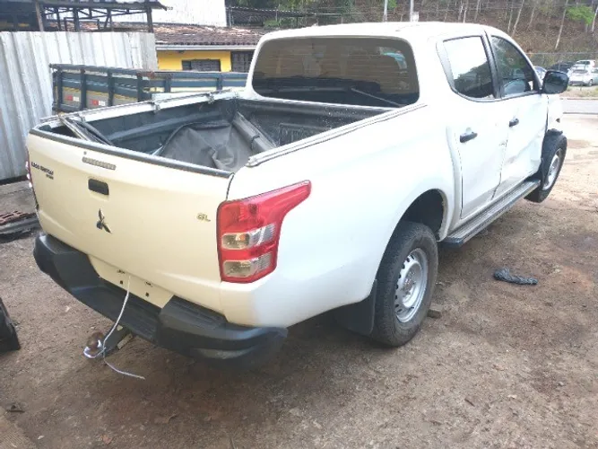 Sucata Triton Sport 2.4 Gl 4x4 Manual 2017 ** Venda Peças **